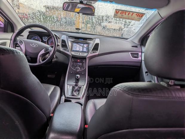 Hyundai Avante 2015 White