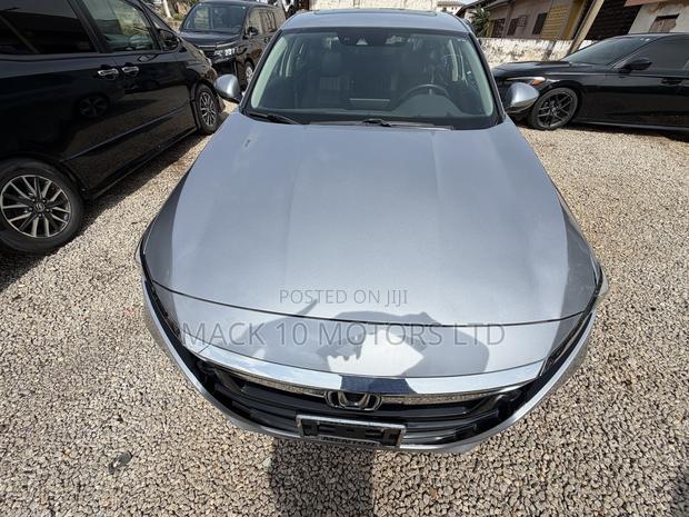 Honda Accord Touring 2018 Silver