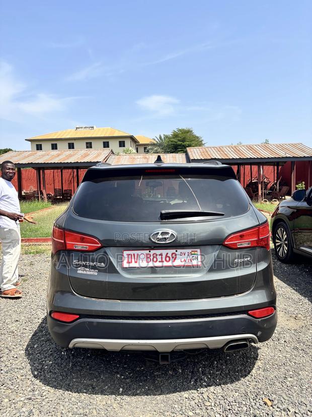 Hyundai Santa Fe 2014 Black
