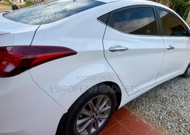 Hyundai Avante 2014 White