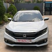Honda Civic Touring Sedan 2019 White for sale