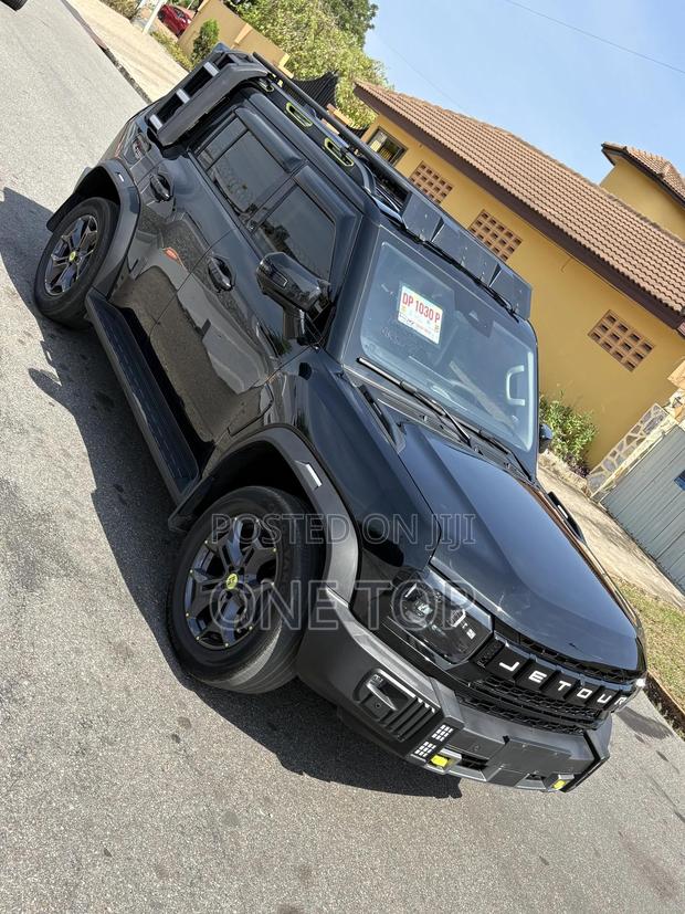 Jetour T2 1.5 Hybrid AWD 2025 Black