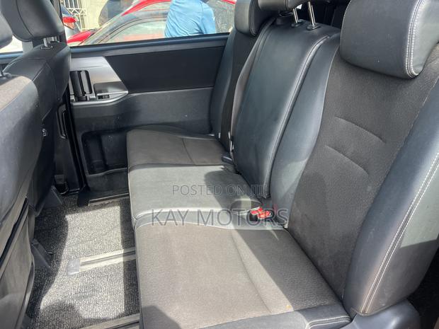 Toyota Voxy 2013 Black