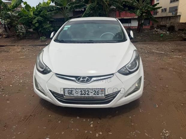 Hyundai Elantra 2015 White