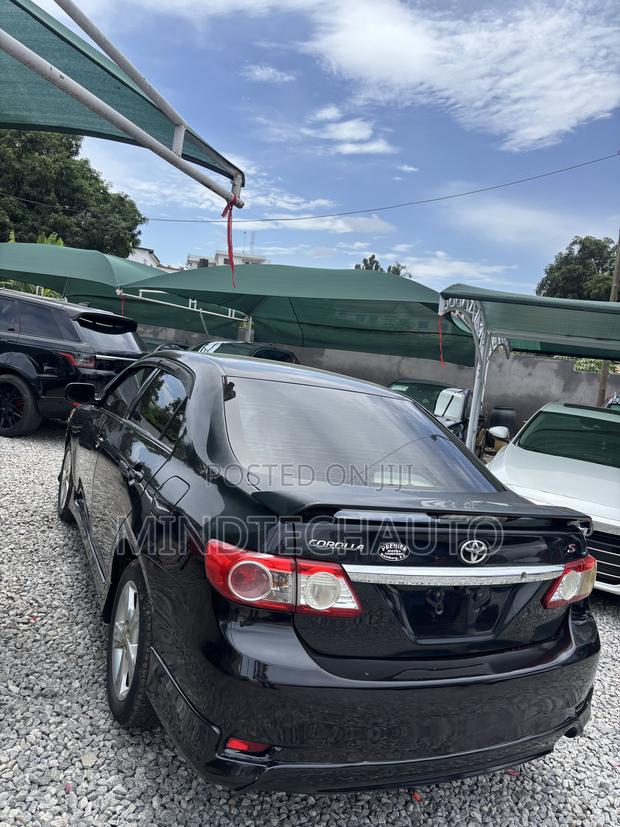Toyota Corolla S 4dr Sedan (1.8L 4cyl 4A) 2012 Black