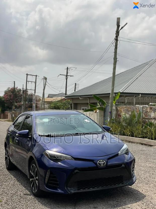 Toyota Corolla XSE (1.8L 4cyl 2A) 2019 Blue