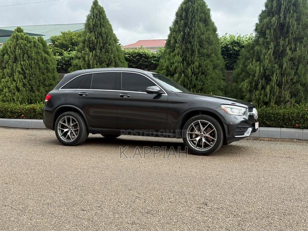 Mercedes-Benz GLC-Class 2022 Black