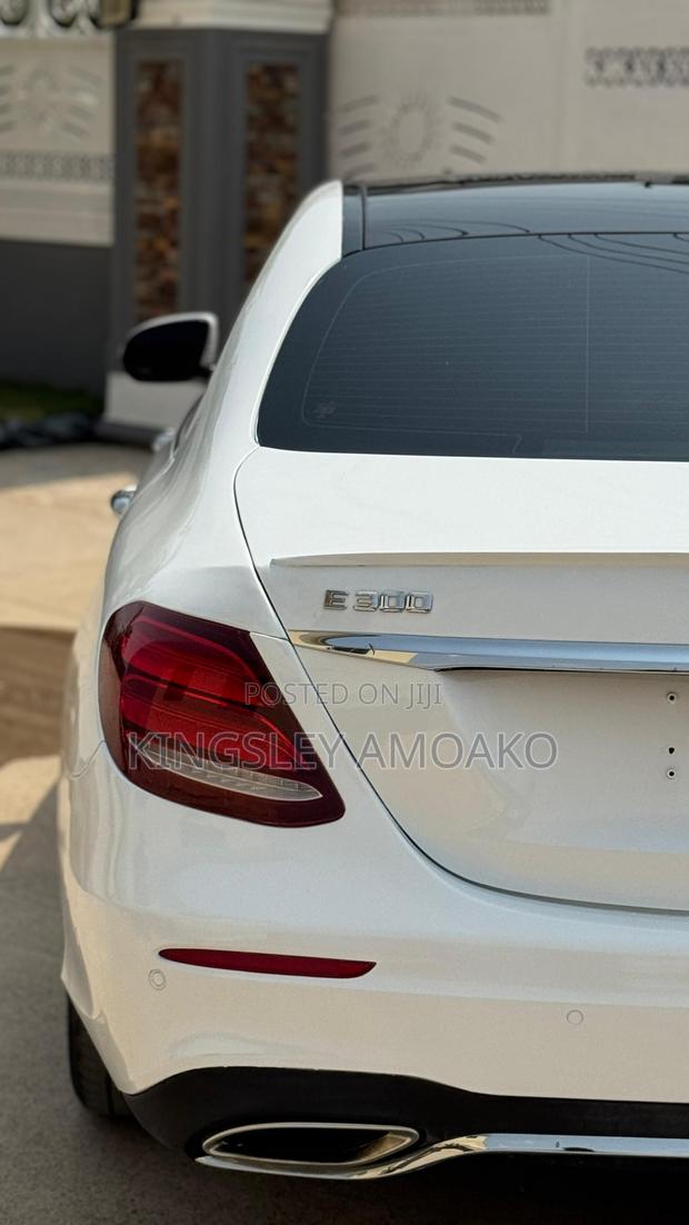 Mercedes-Benz E300 2018 White