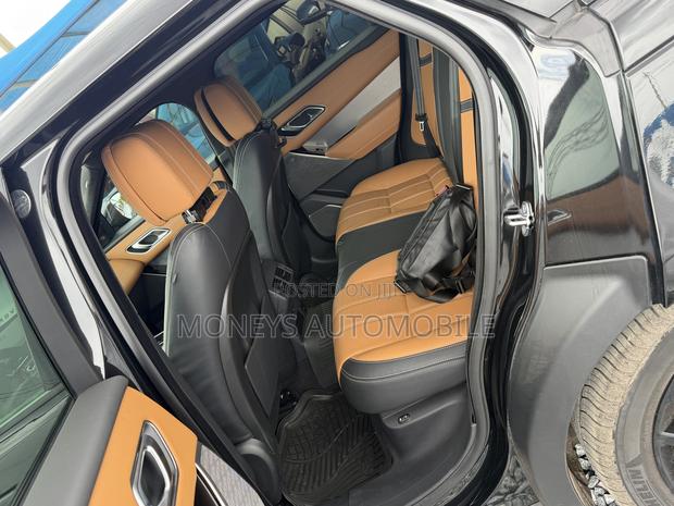 Land Rover Range Rover Velar 2024 Black