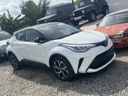 Toyota C-HR LE FWD 2020 White for sale