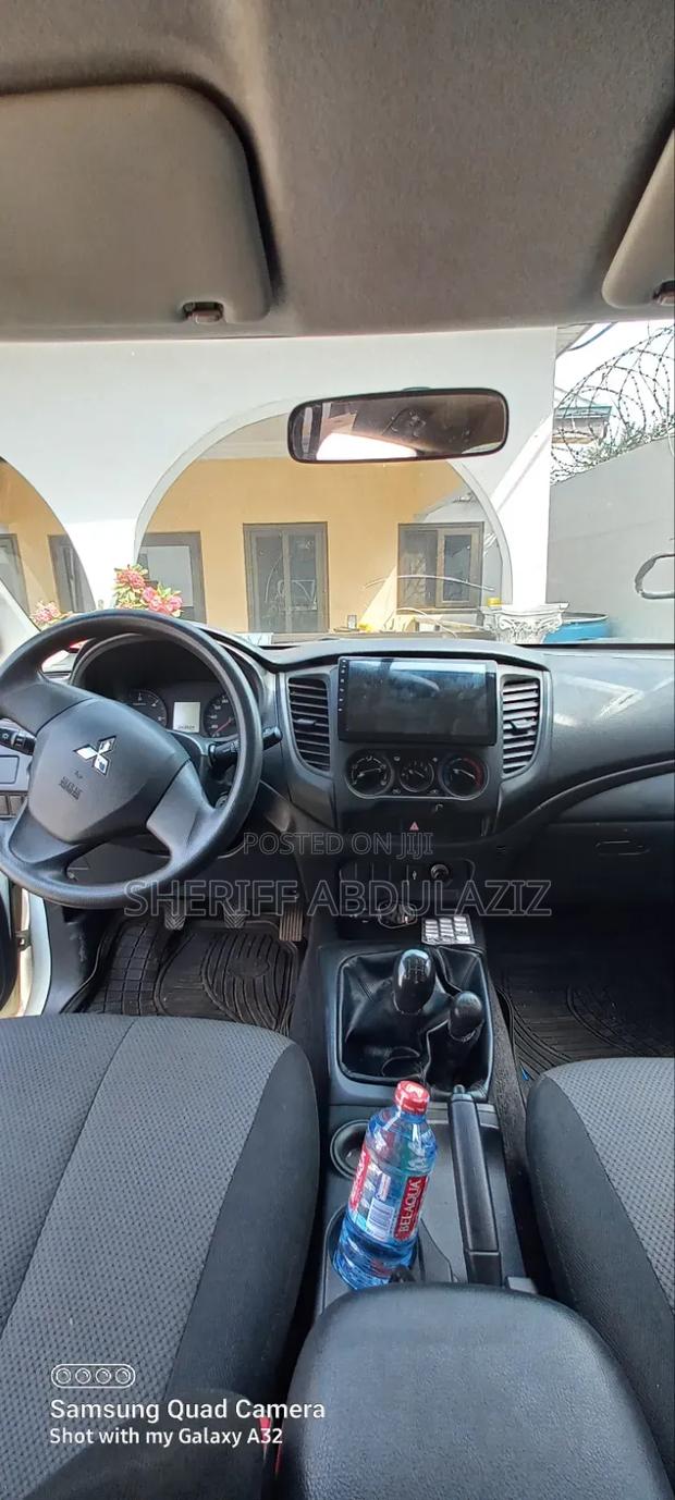 Mitsubishi L200 Double Cab 2.2 4WD 2021 White