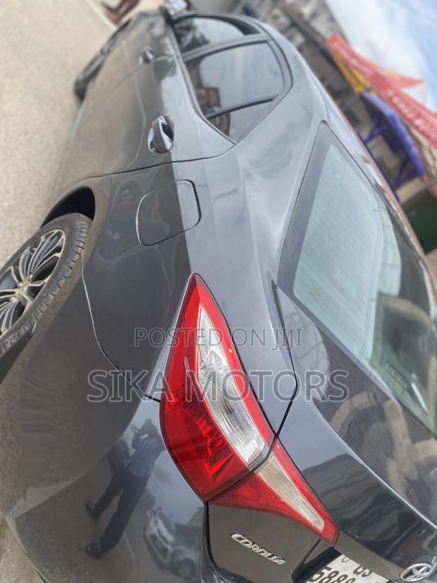 Toyota Corolla 2015 Gray