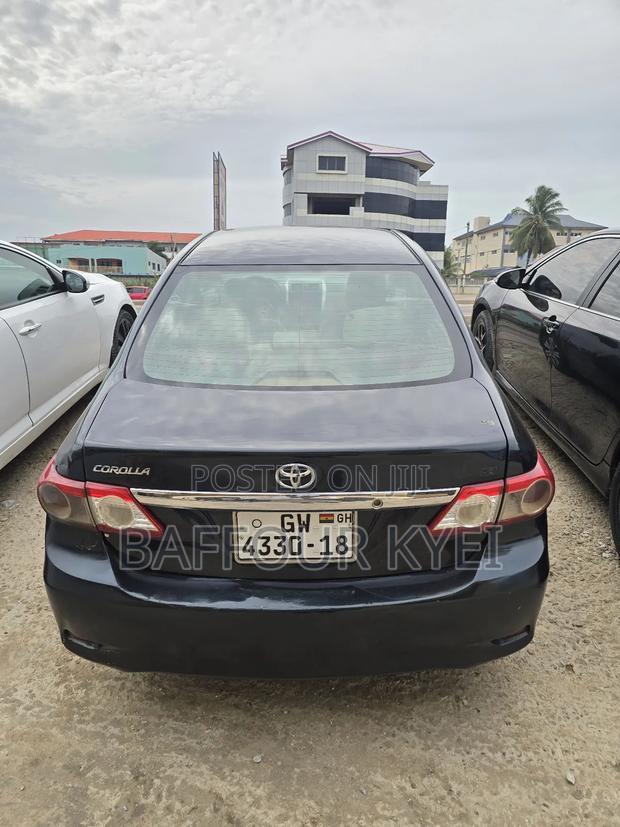 Toyota Corolla LE 4dr Sedan (1.8L 4cyl 4A) 2012 Blue