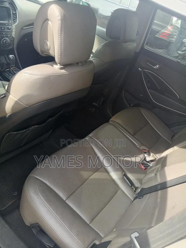 Hyundai Santa Fe 2016 White
