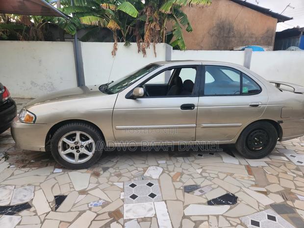Nissan Sentra SE-R 2008 Gold