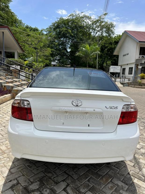 Toyota Vios 2010 White