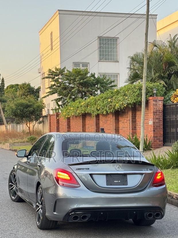 Mercedes-Benz C43 2020 Gray