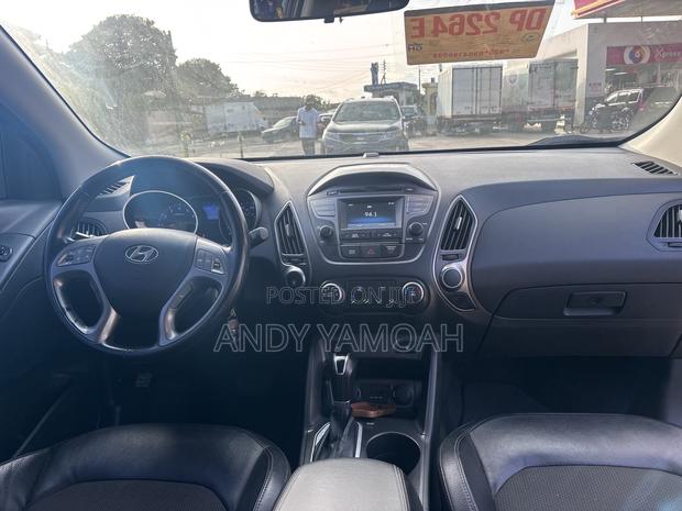 Hyundai Tucson 2014 Black