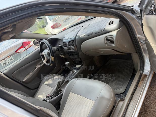 Nissan Sentra 2005 Silver