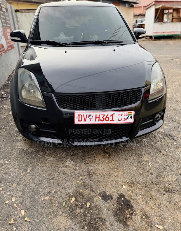 Suzuki Swift 2012 Black