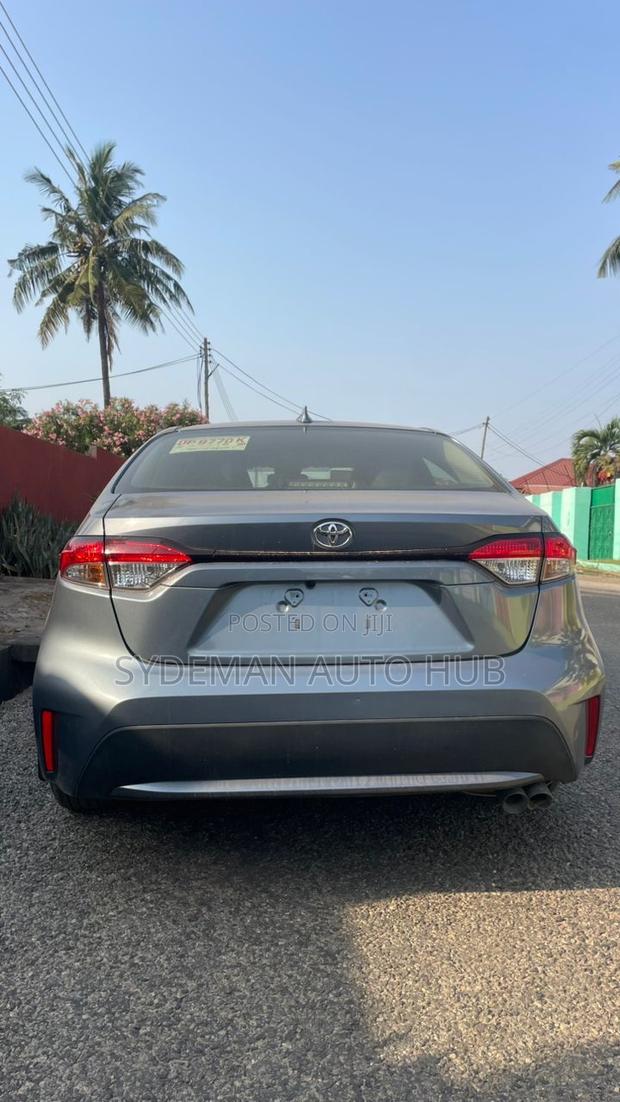 Toyota Corolla 2021 Gray