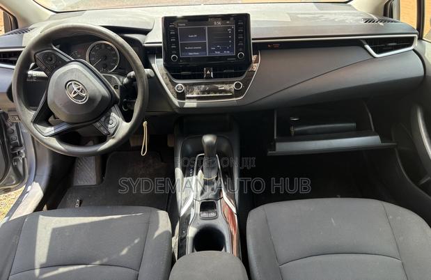 Toyota Corolla 2021 Gray
