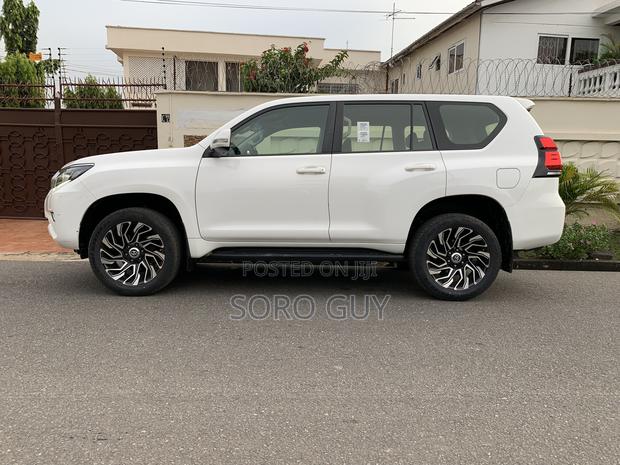 Toyota Land Cruiser Prado 2020 White