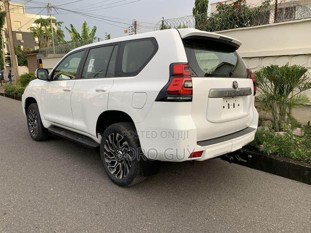 Toyota Land Cruiser Prado 2020 White