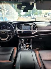 Toyota Highlander Limited 4x4 V6 (3.5L 6cyl 8A) 2017 Black for sale