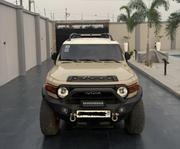 Toyota FJ Cruiser 4X4 AT 2013 Beige for sale