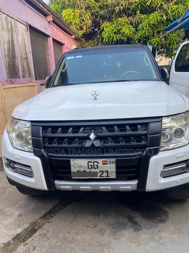 Mitsubishi Pajero V80 3.5 V6 GL/GLS 2015 White