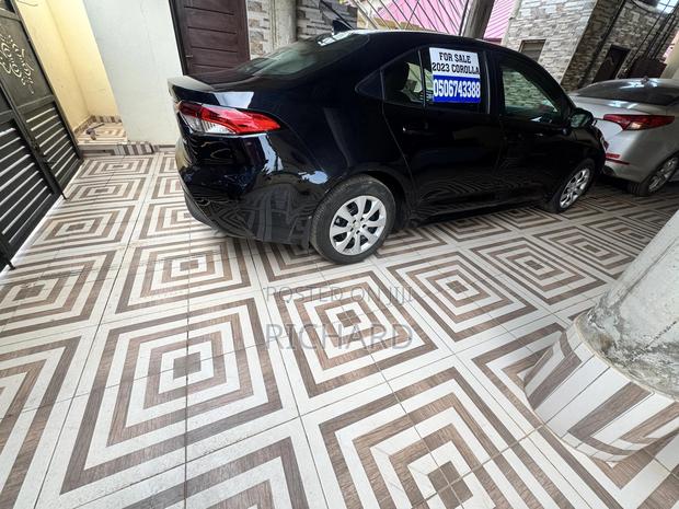 Toyota Corolla LE 2023 Black