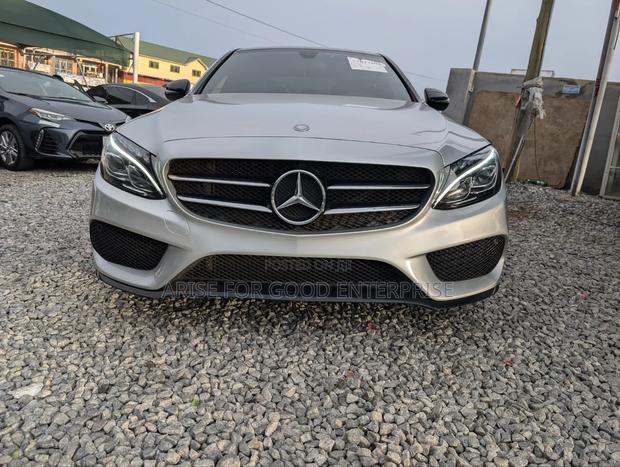 Mercedes-Benz C300 Sport 4Matic Sedan AWD (2.0L 4cyl 7A) 2017 Silver