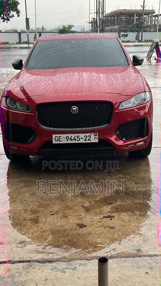 Jaguar F-Pace 20d Prestige AWD 2019 Red