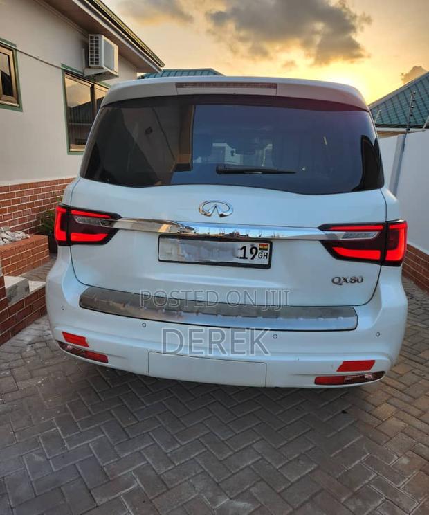 Infiniti QX80 2019 White