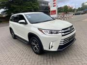 Toyota Highlander 2019 Off white for sale