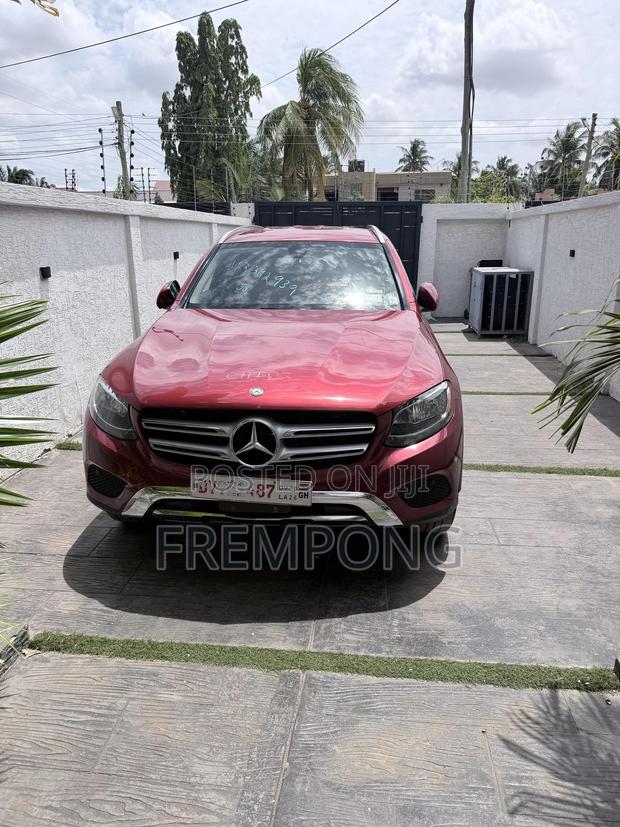 Mercedes-Benz GLC-Class 2016 Red