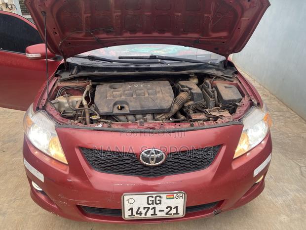 Toyota Corolla 2010 Red