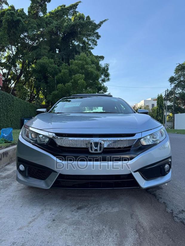 Honda Civic EX-L Sedan 2019 Silver