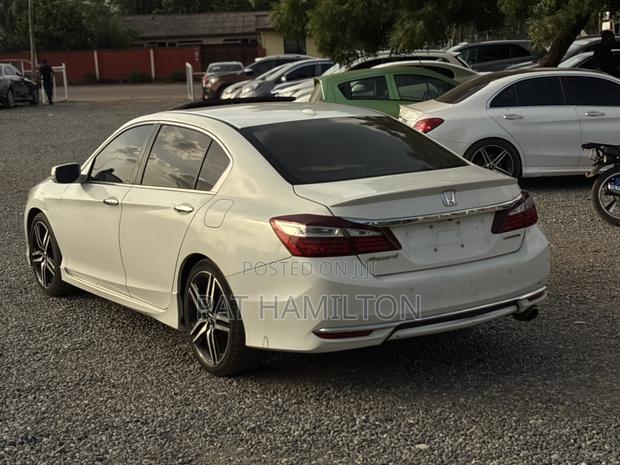 Honda Accord 2017 White