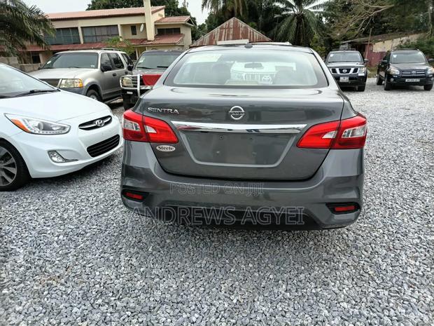 Nissan Sentra 2017