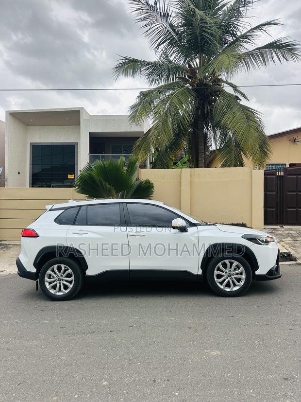 Toyota Frontlander 2.0 Petrol FWD 2025 White