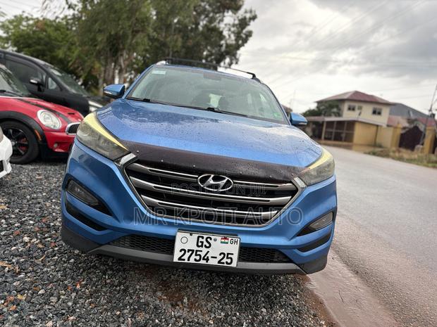 Hyundai Tucson 2017 Blue