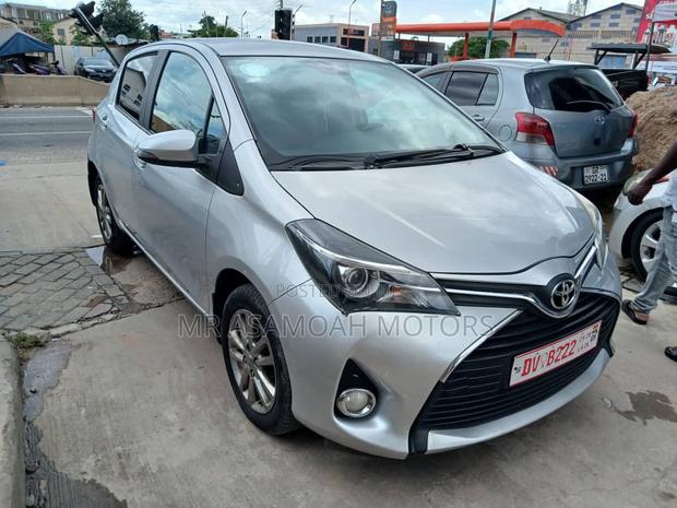 Toyota Yaris LE Hatchback 3dr 2017 Silver