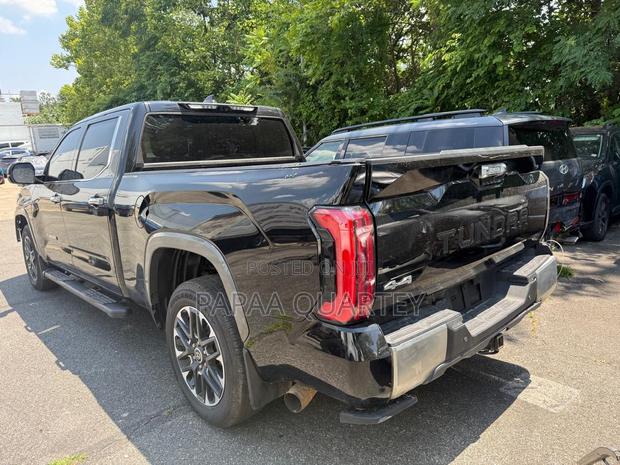Toyota Tundra Limited CrewMax 6.5' Bed 2024 Black
