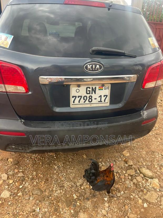 Kia Sorento LX 2011 Black