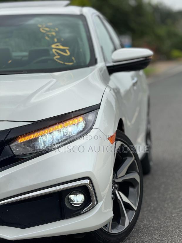 Honda Civic Touring Sedan 2020 White