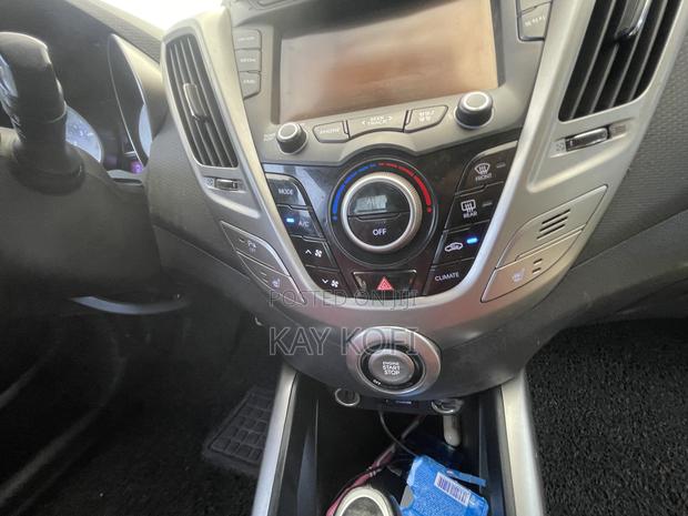 Hyundai Veloster Veloster (Standard) 2013 White