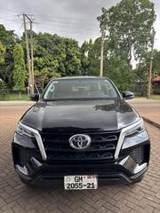 Toyota Fortuner 2.4 D AWD 2018 Black for sale