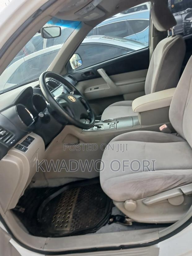 Toyota Highlander Sport 2009 White